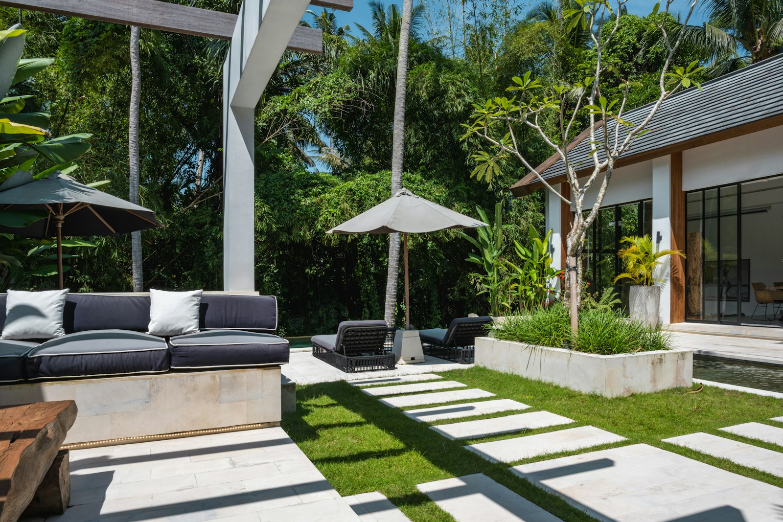 Greenbelt property 7