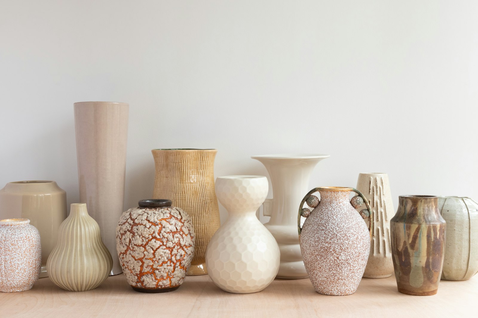 Shop windows as a medium — article by kvlo